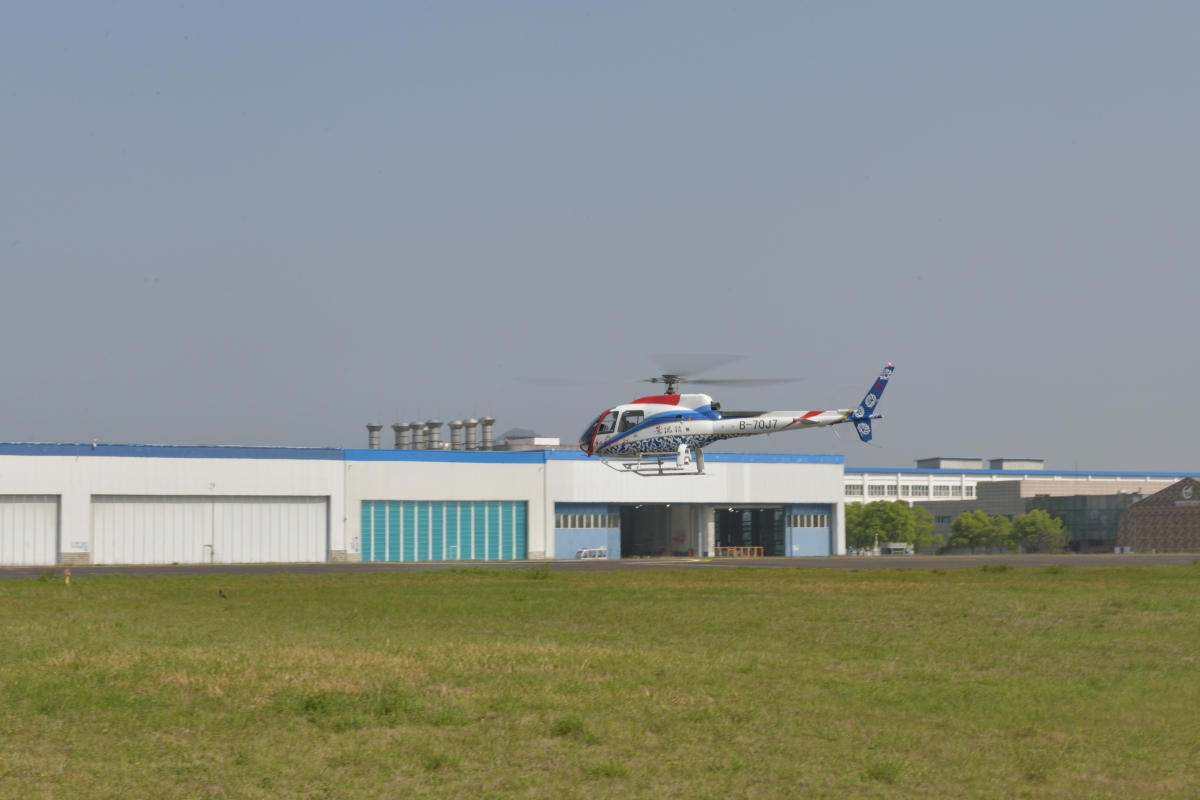 2022年4月3日，，，，AC311为清明护航。。。。。。罗佳拍摄（果真） (44)